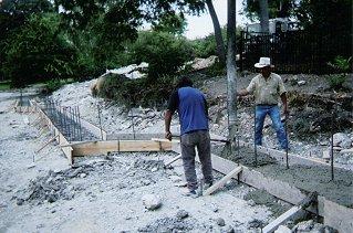 Lake Construction & Design - Dallas Fort Worth - Lake Management Floating Fountains Aeration Irrigation Pump Systems Dallas Fort Worth Texas